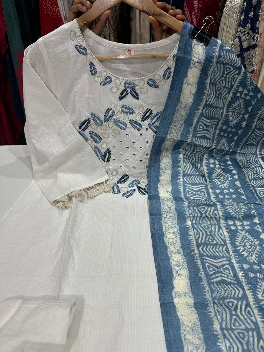 Beautiful Kurta pant paired with art silk dupatta