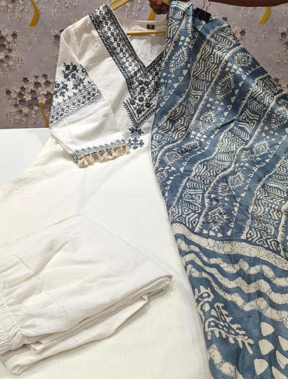 WHITE  COTTON EMBROIDERED  KATHA SUITE SETS