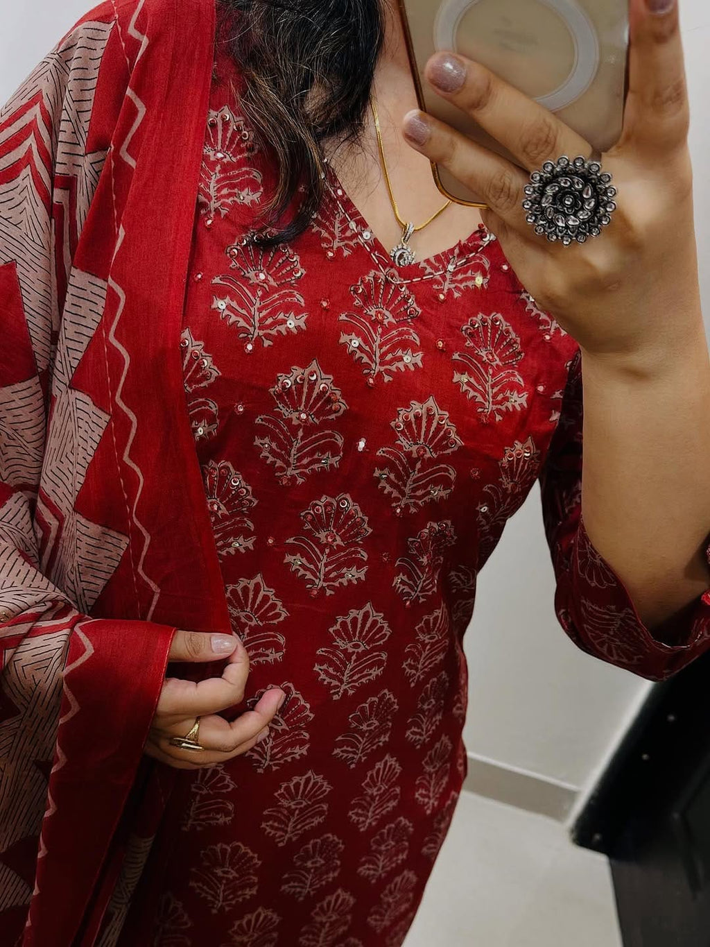 Jaipuri Cotton Charm – Handwork Kurti Set with Malmal Dupatta