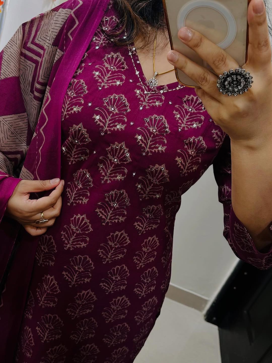 Jaipuri Cotton Charm – Handwork Kurti Set with Malmal Dupatta