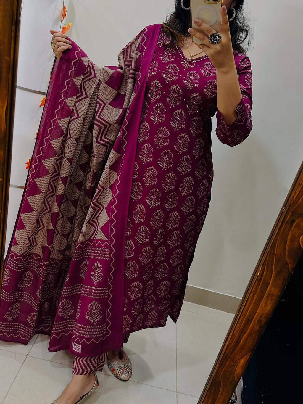 Jaipuri Cotton Charm – Handwork Kurti Set with Malmal Dupatta